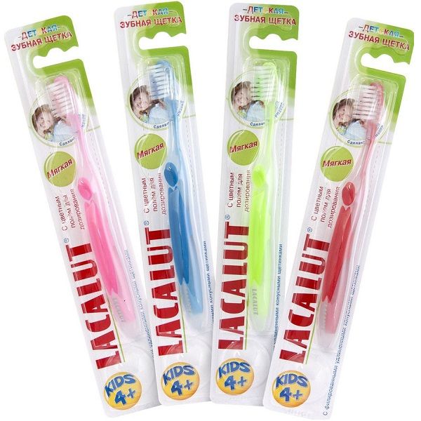 Детская зубная щетка Lacalut Kids от 4 лет