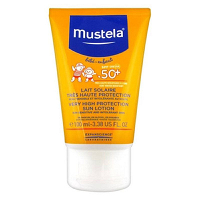 Молочко солнцезащитное с очень высокой степенью защиты spf 50+ Mustela, 100 мл